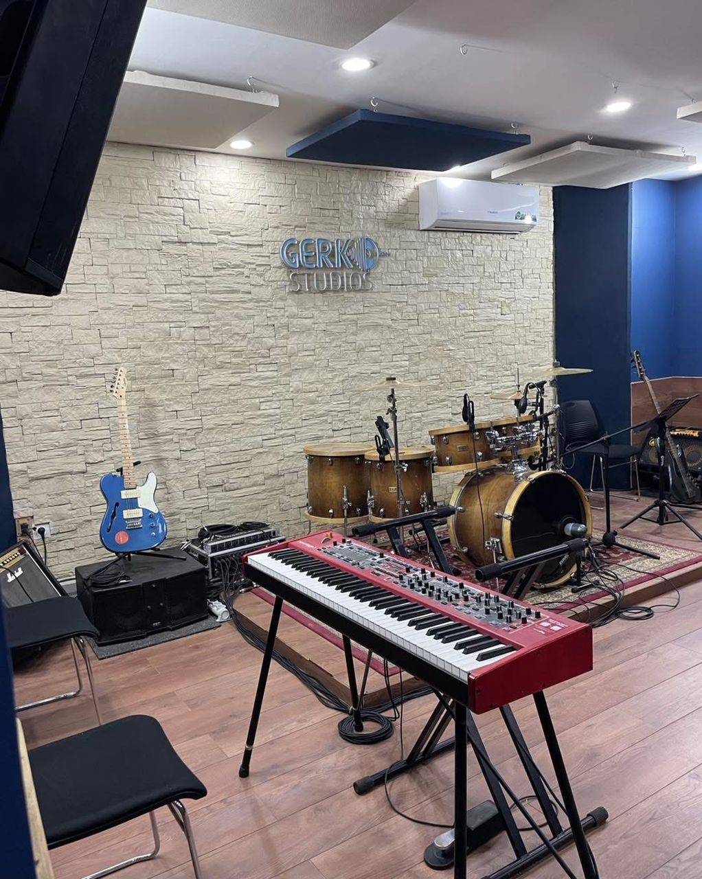 local de gerko studios Abidjan