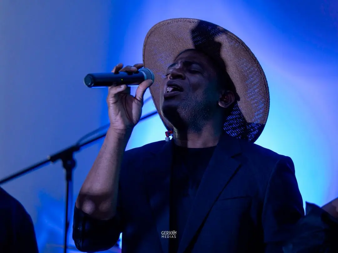 Un chanteur ivoirien chez gerko studio